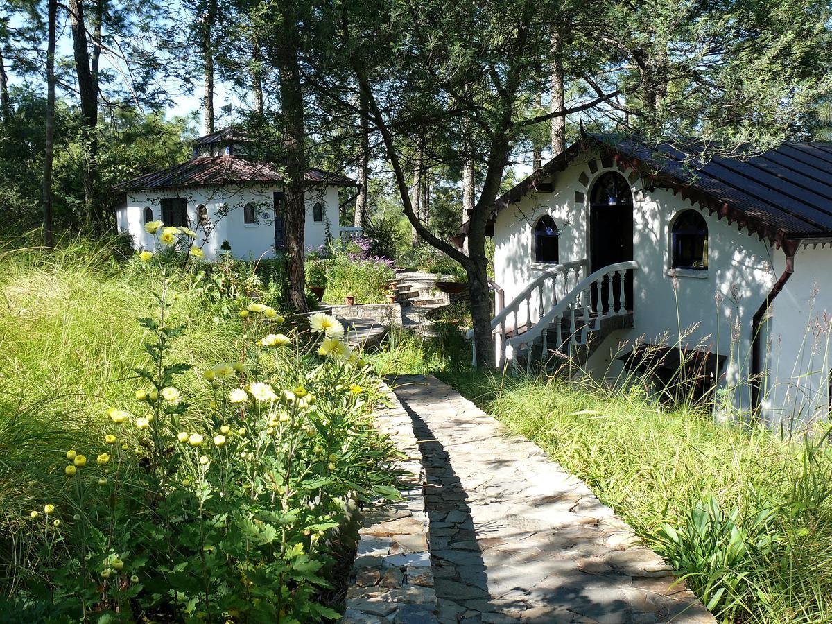 Ayurvaid Kalmatia Almora Bagian luar foto